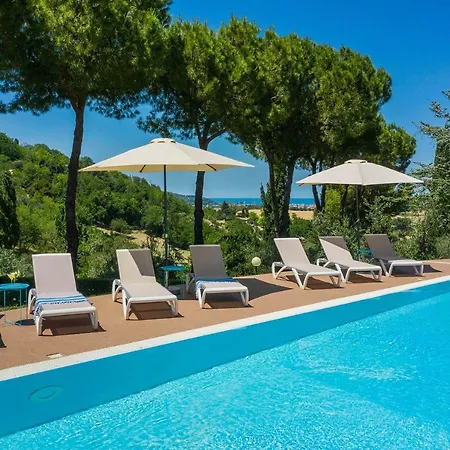 Villa Luisa *